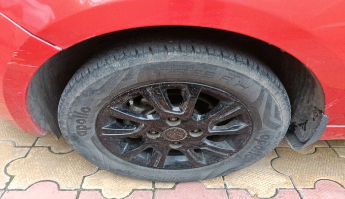 2021 Tata Tiago XT PETROL, Petrol, Manual, 46,247 km, tyre
