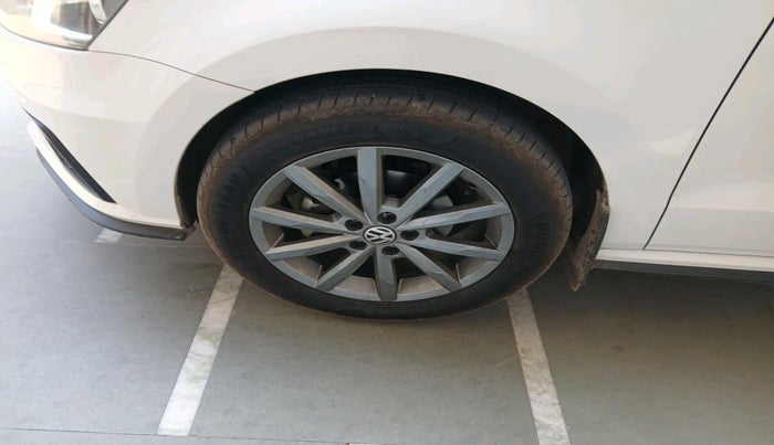 2020 Volkswagen Polo HIGHLINE PLUS 1.0L TSI AT, Petrol, Automatic, 53,703 km, tyre