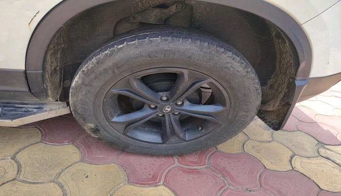 2022 Tata Harrier XE 2.0L KRYOTEC, Diesel, Manual, 78,680 km, tyre