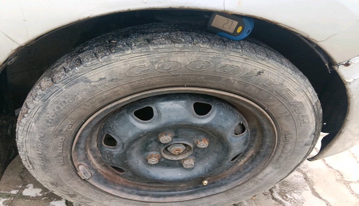 2010 Maruti Wagon R 1.0 VXI, Petrol, Manual, 73,797 km, tyre