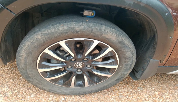 2021 Toyota URBAN CRUISER PREMIUM GRADE AT, Petrol, Automatic, 36,868 km, tyre