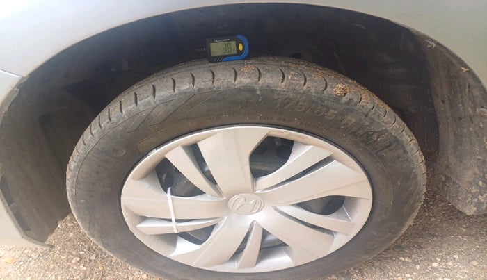 2018 Honda Amaze 1.5L I-DTEC S, Diesel, Manual, 1,15,000 km, tyre