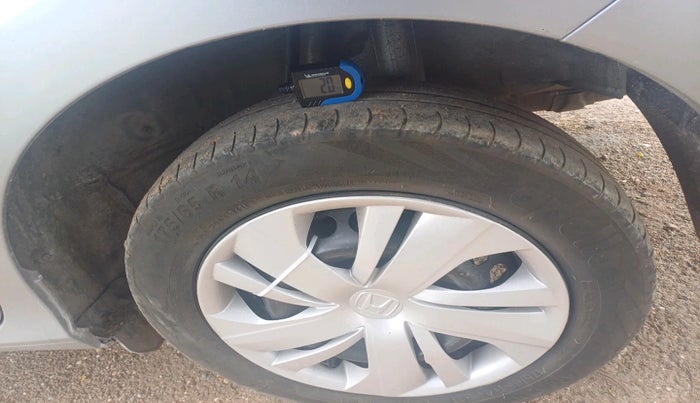 2018 Honda Amaze 1.5L I-DTEC S, Diesel, Manual, 1,15,000 km, tyre