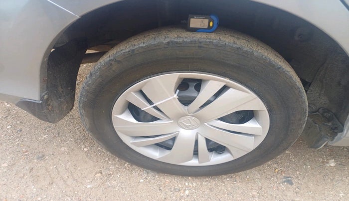 2018 Honda Amaze 1.5L I-DTEC S, Diesel, Manual, 1,15,000 km, tyre