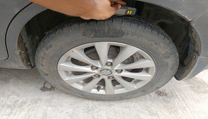 2014 Maruti Ertiga ZDI, Diesel, Manual, 1,58,523 km, tyre