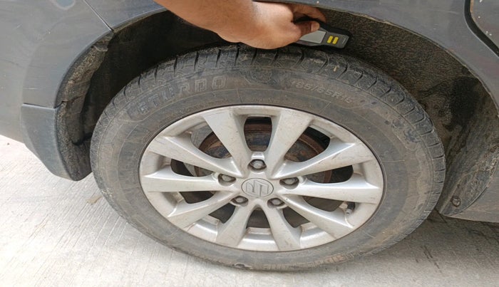 2014 Maruti Ertiga ZDI, Diesel, Manual, 1,58,523 km, tyre