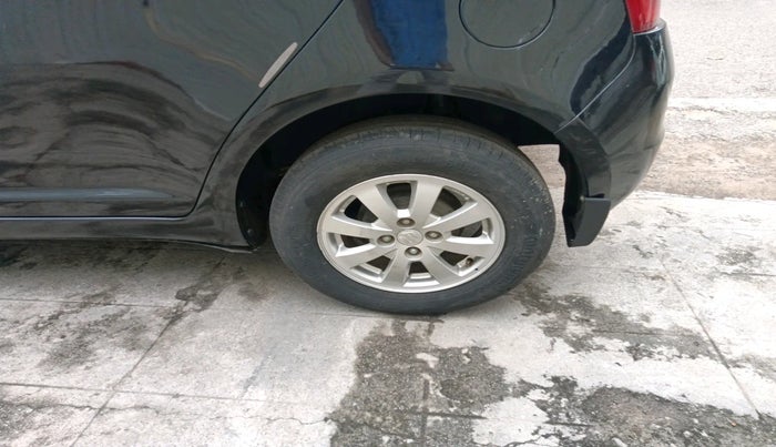 2010 Maruti Swift ZXI, Petrol, Manual, 78,282 km, tyre