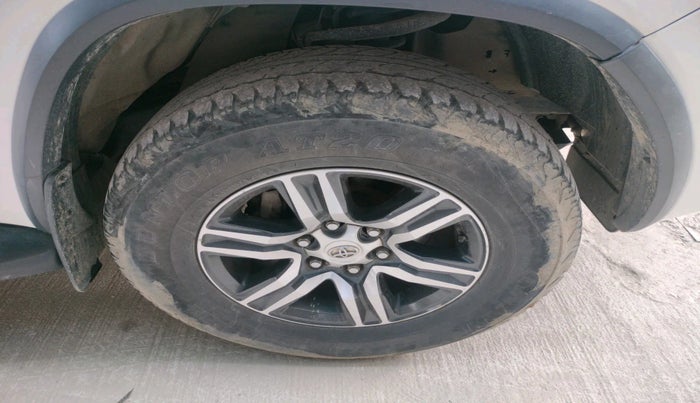 2022 Toyota Fortuner 4X2 AT 2.8 DIESEL, Diesel, Automatic, 66,837 km, tyre