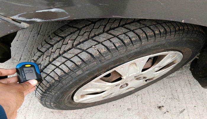 2014 Honda Amaze 1.2L I-VTEC S, Petrol, Manual, 70,000 km, tyre