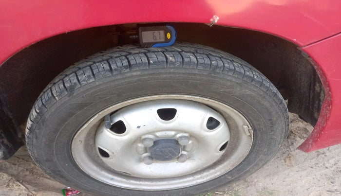 2010 Maruti Zen Estilo LXI, Petrol, Manual, 72,148 km, tyre