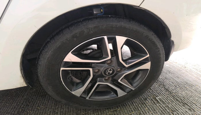 2019 Tata TIGOR XZ PLUS PETROL, Petrol, Manual, 74,863 km, tyre