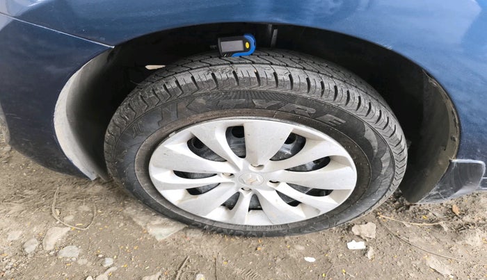 2016 Maruti Baleno DELTA PETROL 1.2, Petrol, Manual, 54,270 km, tyre