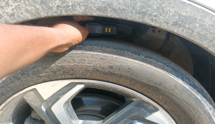 2018 Hyundai Creta SX (O) 1.6 PETROL, Petrol, Manual, 1,27,654 km, tyre