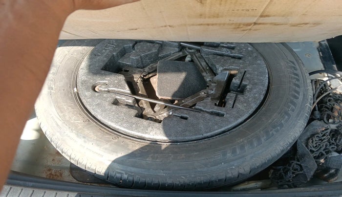 2018 Hyundai Creta SX (O) 1.6 PETROL, Petrol, Manual, 1,27,654 km, tyre