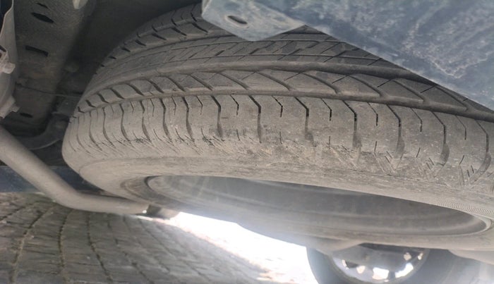 2018 Mahindra XUV500 W11 AT, Diesel, Automatic, 1,12,023 km, tyre