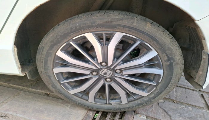 2018 Honda City 1.5L I-VTEC VX CVT, Petrol, Automatic, 82,852 km, tyre