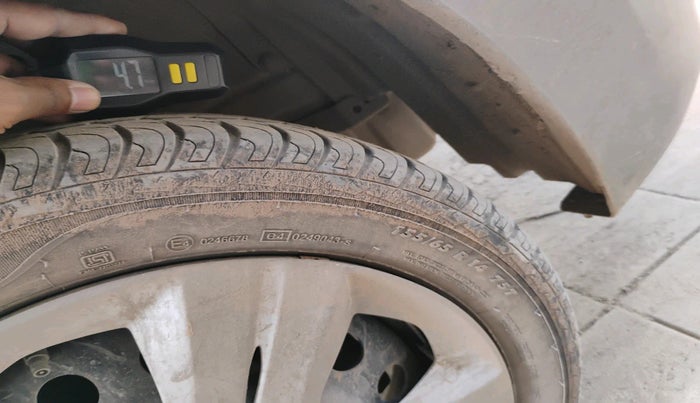 2017 Maruti Wagon R 1.0 VXI OPT, Petrol, Manual, 51,182 km, tyre