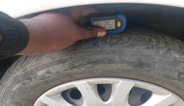 2011 Hyundai i20 MAGNA 1.2, Petrol, Manual, 38,523 km, tyre