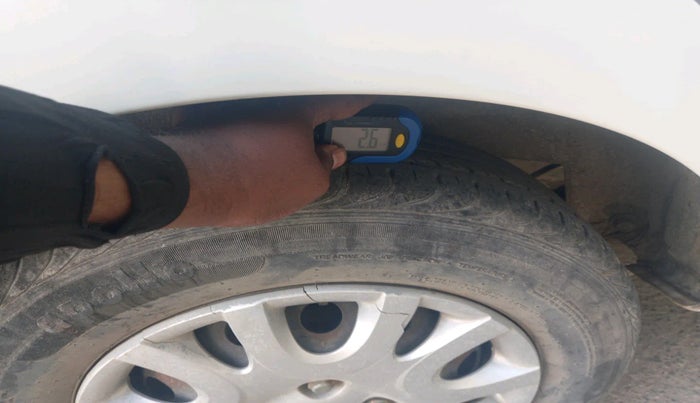 2011 Hyundai i20 MAGNA 1.2, Petrol, Manual, 38,523 km, tyre