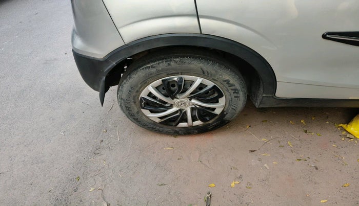 2022 Mahindra XUV300 W4 1.5 DIESEL, Diesel, Manual, 64,419 km, tyre