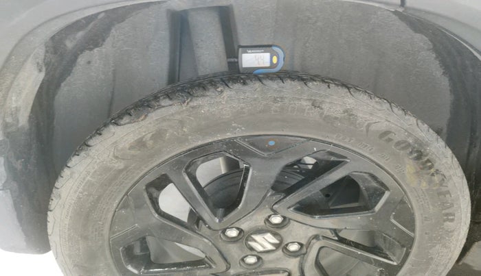 2023 Maruti FRONX ZETA 1.0L TURBO 6 AT, Petrol, Automatic, 31,587 km, tyre