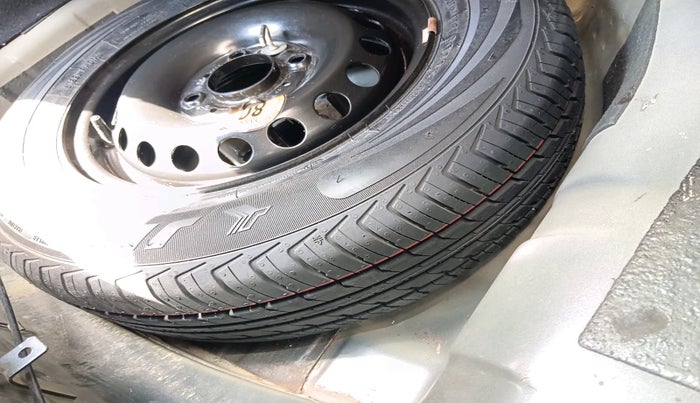 2020 Tata Tiago XT PETROL, Petrol, Manual, 70,489 km, tyre