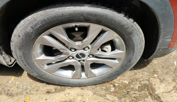 2021 KIA SELTOS HTX IVT 1.5 PETROL, Petrol, Automatic, 35,447 km, tyre