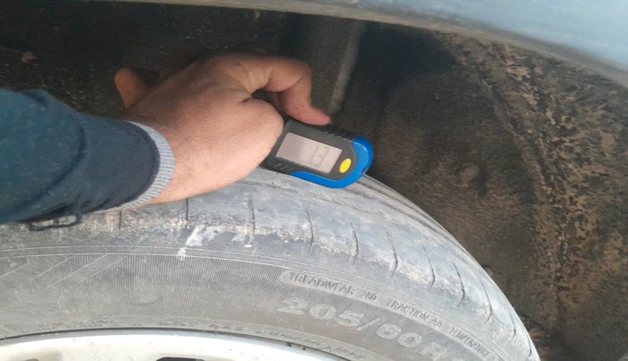 2018 Maruti Vitara Brezza VDI, Diesel, Manual, 1,70,543 km, tyre