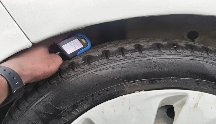 2018 Maruti Celerio VXI (O) CNG, Petrol, Manual, 1,17,196 km, tyre