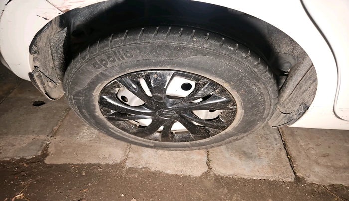 2018 Maruti Swift LXI, Petrol, Manual, 46,870 km, tyre