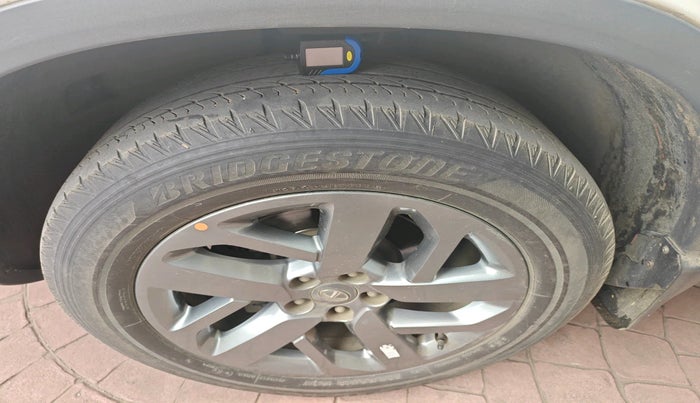 2021 Tata Safari XT PLUS, Diesel, Manual, 1,17,344 km, tyre