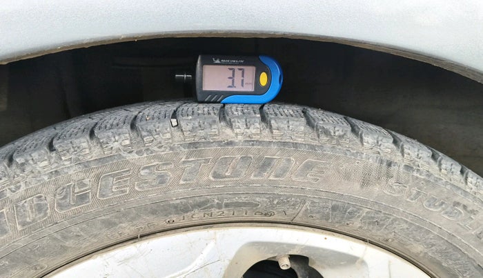 2018 Tata Tiago XT PETROL, Petrol, Manual, 1,01,352 km, tyre
