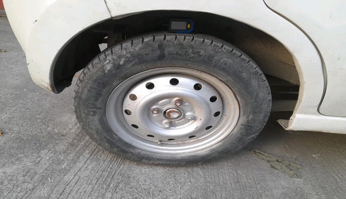 2010 Maruti A Star LXI, Petrol, Manual, 84,462 km, tyre