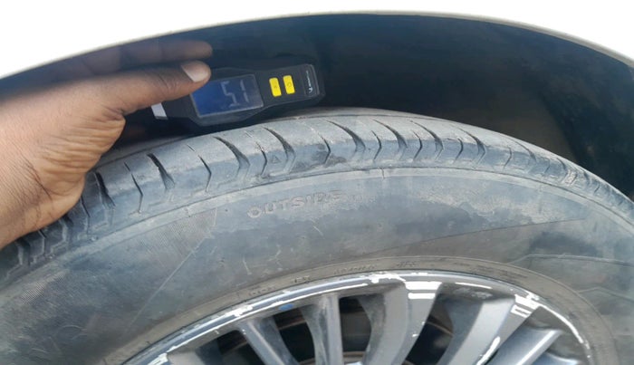 2019 Maruti Ertiga ZXI SHVS, Petrol, Manual, 48,816 km, tyre