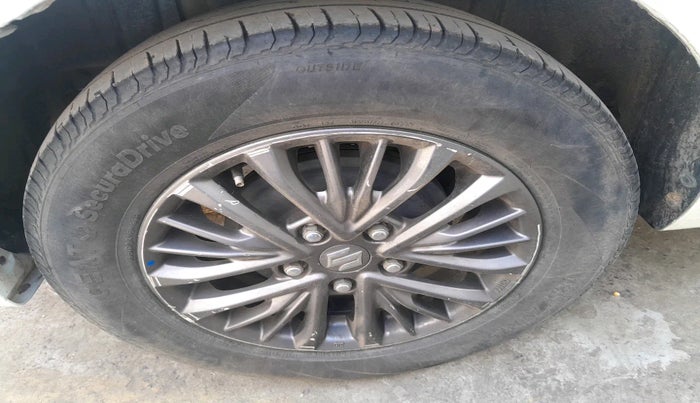 2019 Maruti Ertiga ZXI SHVS, Petrol, Manual, 48,816 km, tyre