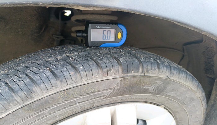2020 Maruti Alto VXI, Petrol, Manual, 69,452 km, tyre