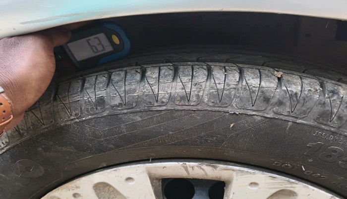 2014 Honda Amaze 1.2L I-VTEC S, Petrol, Manual, 1,35,000 km, tyre