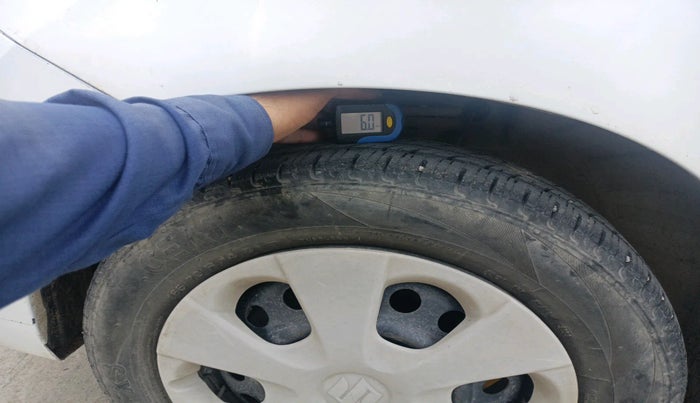 2013 Maruti Wagon R 1.0 VXI, Petrol, Manual, 87,991 km, tyre