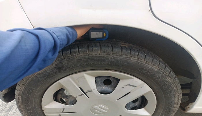 2013 Maruti Wagon R 1.0 VXI, Petrol, Manual, 87,991 km, tyre