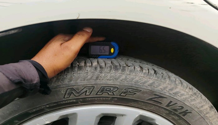 2017 Ford Ecosport TREND + 1.5L PETROL AT, Petrol, Automatic, 60,649 km, tyre