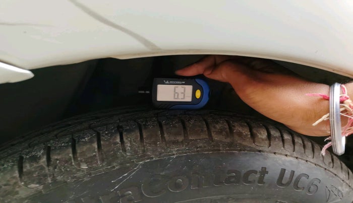 2018 Maruti Dzire VXI AMT, Petrol, Automatic, 47,521 km, tyre