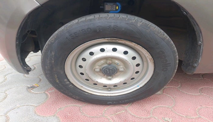 2020 Maruti New Wagon-R LXI CNG 1.0, Petrol, Manual, 46,203 km, tyre