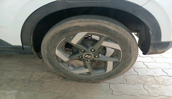 2019 Hyundai VENUE SX 1.0 (O) TURBO, Petrol, Manual, 84,550 km, tyre