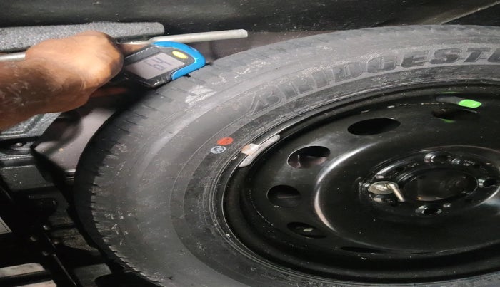 2018 Tata TIGOR XZ PETROL, Petrol, Manual, 43,190 km, tyre