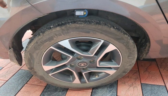 2018 Tata TIGOR XZ PETROL, Petrol, Manual, 43,190 km, tyre