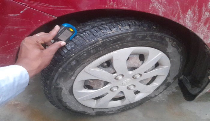 2014 Hyundai Eon MAGNA +, Petrol, Manual, 1,29,101 km, tyre