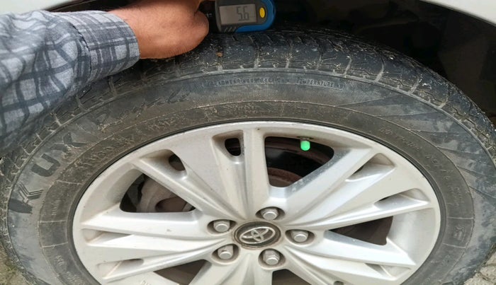 2018 Toyota Innova Crysta 2.8 GX AT 7 STR, Diesel, Automatic, 1,19,911 km, tyre