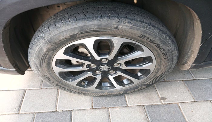 2023 Maruti Grand Vitara ZETA CNG, Petrol, Manual, 41,208 km, tyre