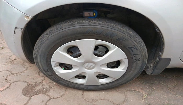 2010 Maruti Ritz VXI, Petrol, Manual, 16,190 km, tyre