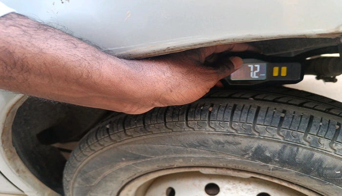 2012 Maruti Alto LXI, Petrol, Manual, 29,442 km, tyre